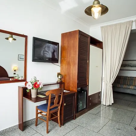 La Tripergola Hotel 3*