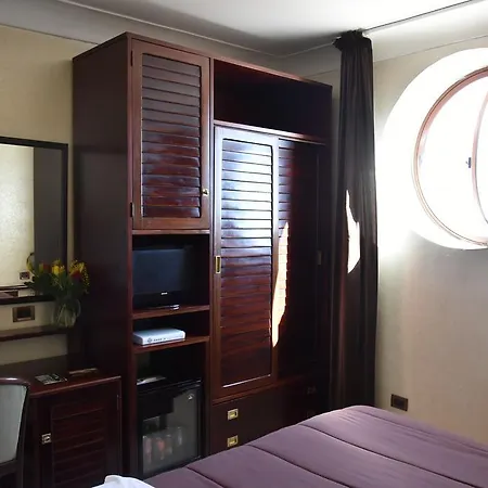 Hotel La Tripergola Pozzuoli