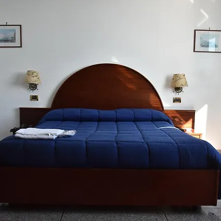 Hotel La Tripergola 3*